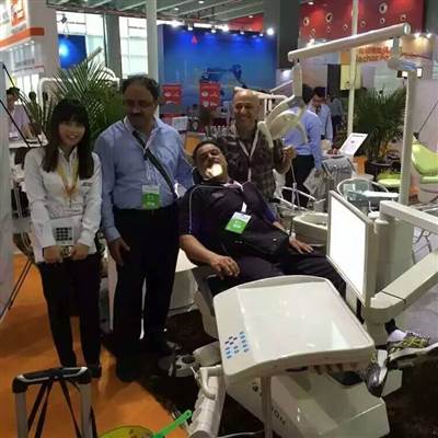 15 South China Dental Exhibition